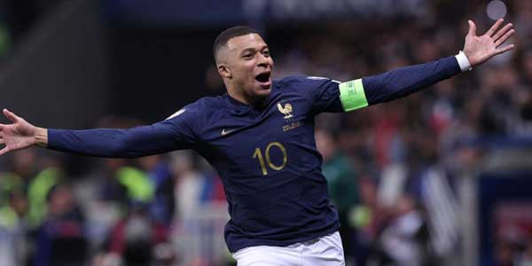 تغطية وأخبار إصابة مبابي تقلق ديشامب قبل اليورو - كورة جول