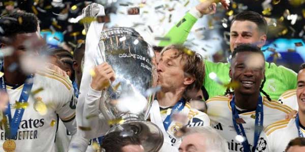 تغطية وأخبار مودريتش يعلن إستمراره مع ريال مدريد - كورة جول