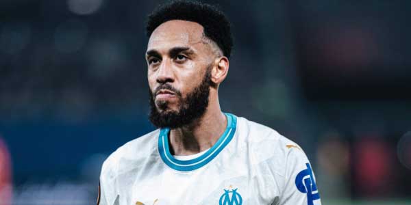 تغطية وأخبار أوباميانج قريب من الدوري السعودي من بوابة القادسية - كورة جول